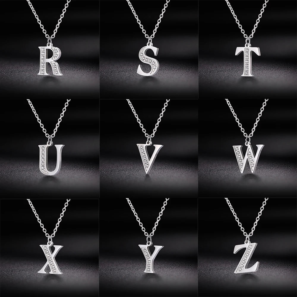 Collar de acero inoxidable con letras para mujer