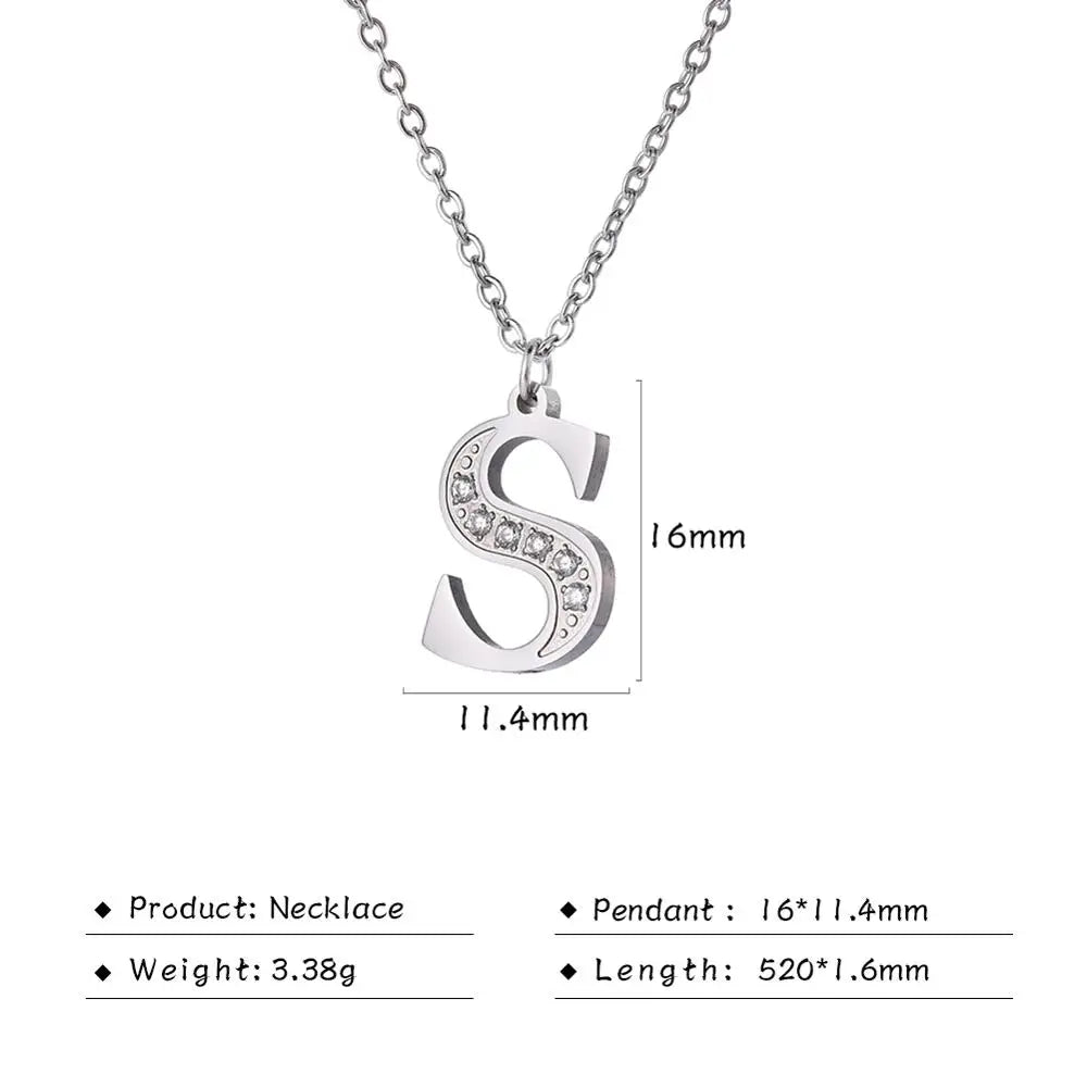 Collar de acero inoxidable con letras para mujer