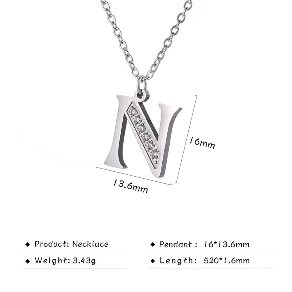 Collar de acero inoxidable con letras para mujer